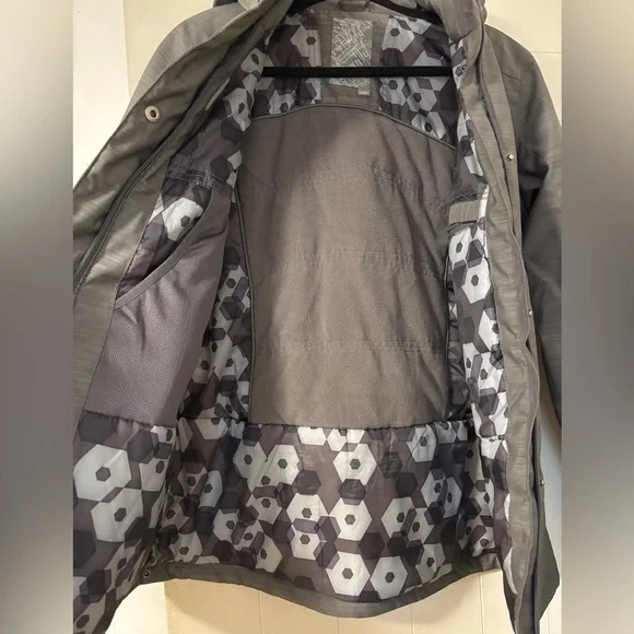 Firefly Snow Jacket - Picture 8 of 10